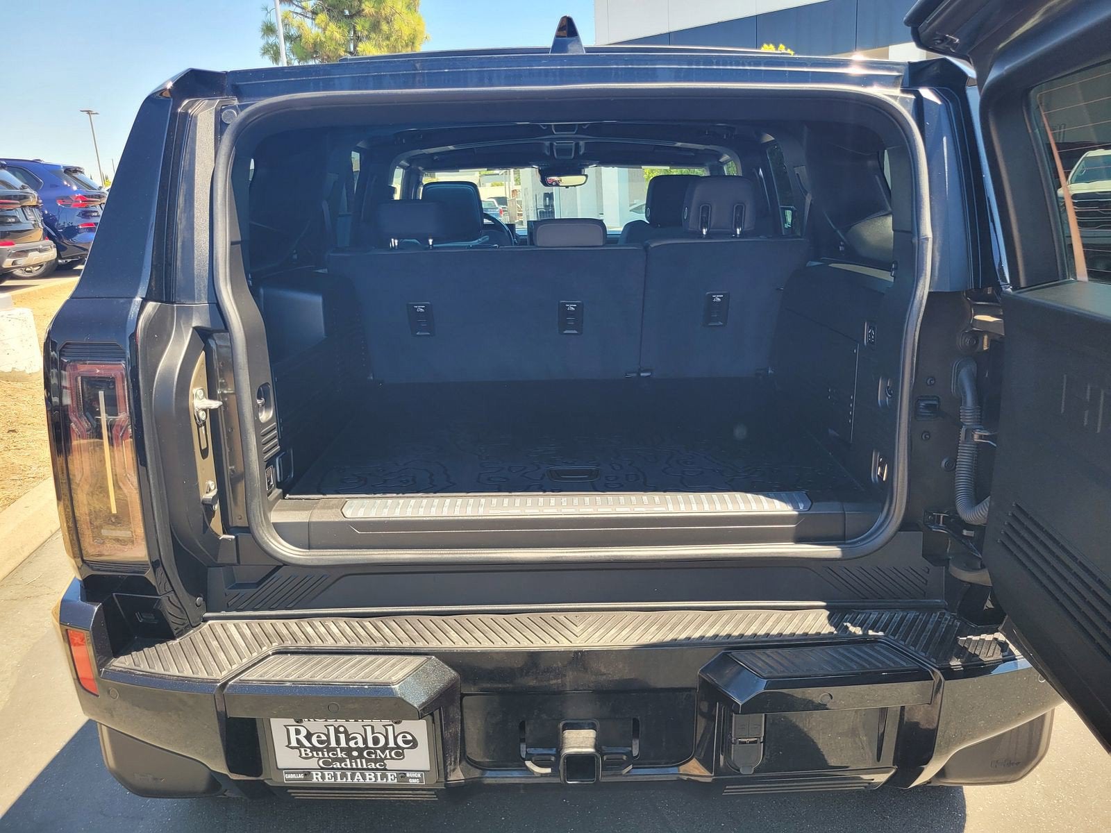 2025 GMC HUMMER EV SUV 3X