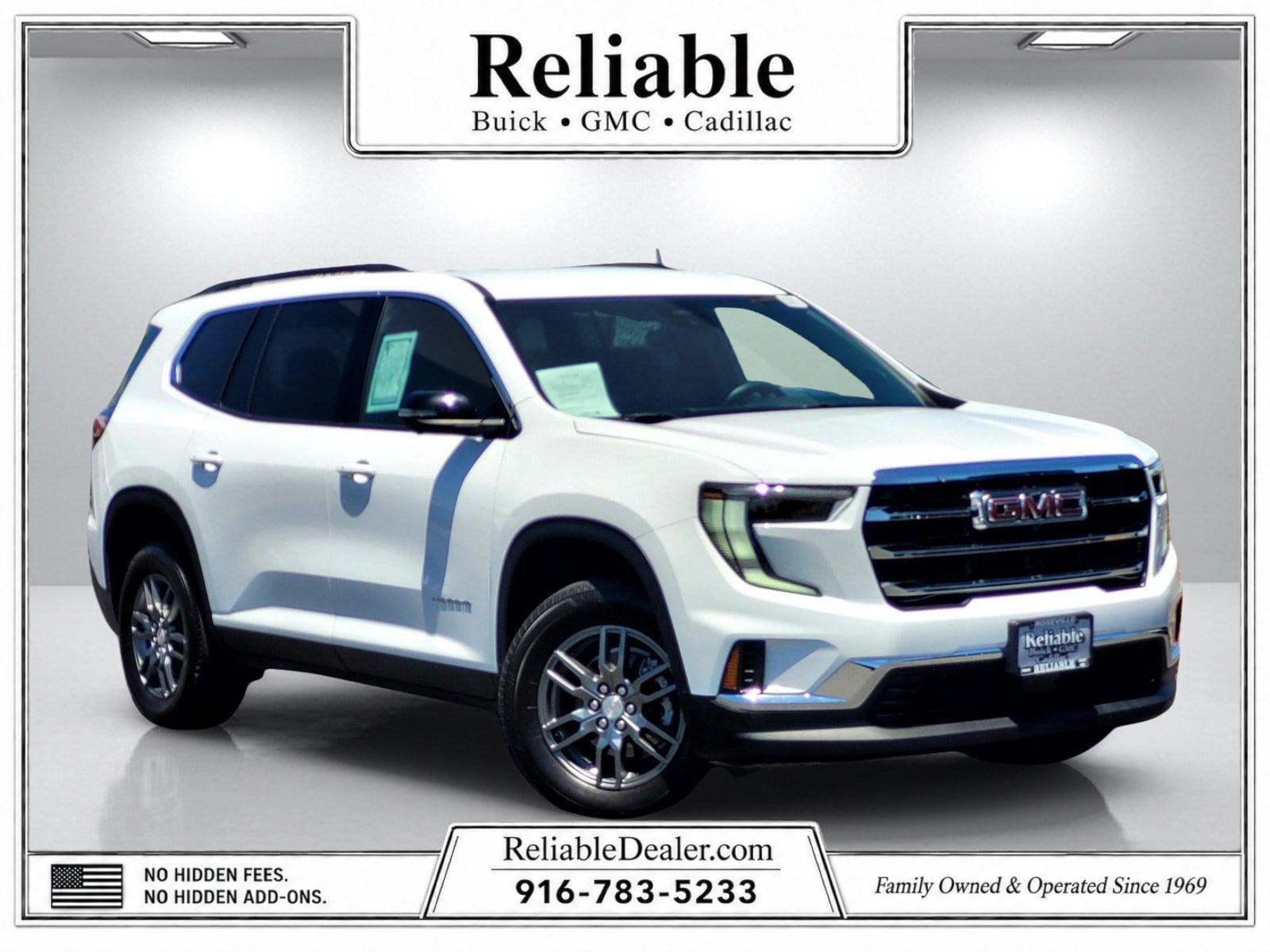 2025 GMC Acadia Elevation