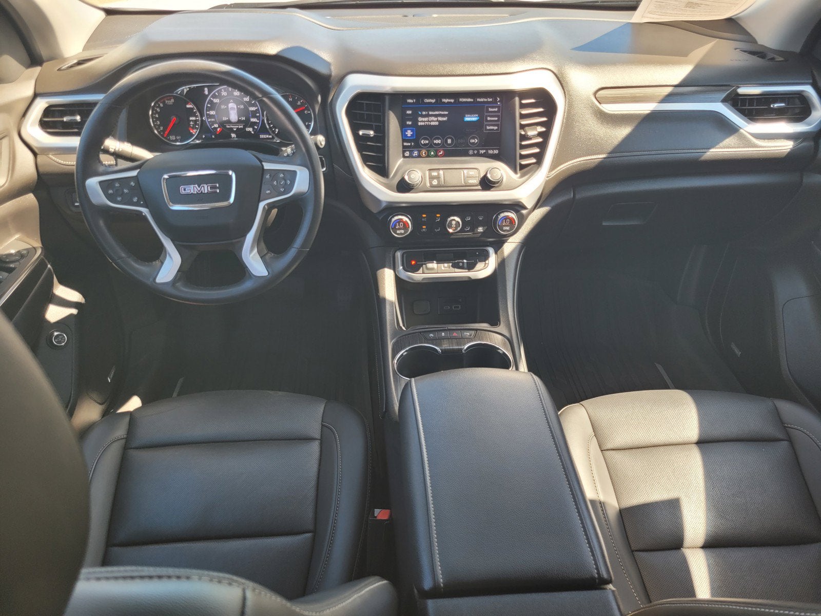 2022 GMC Acadia SLT
