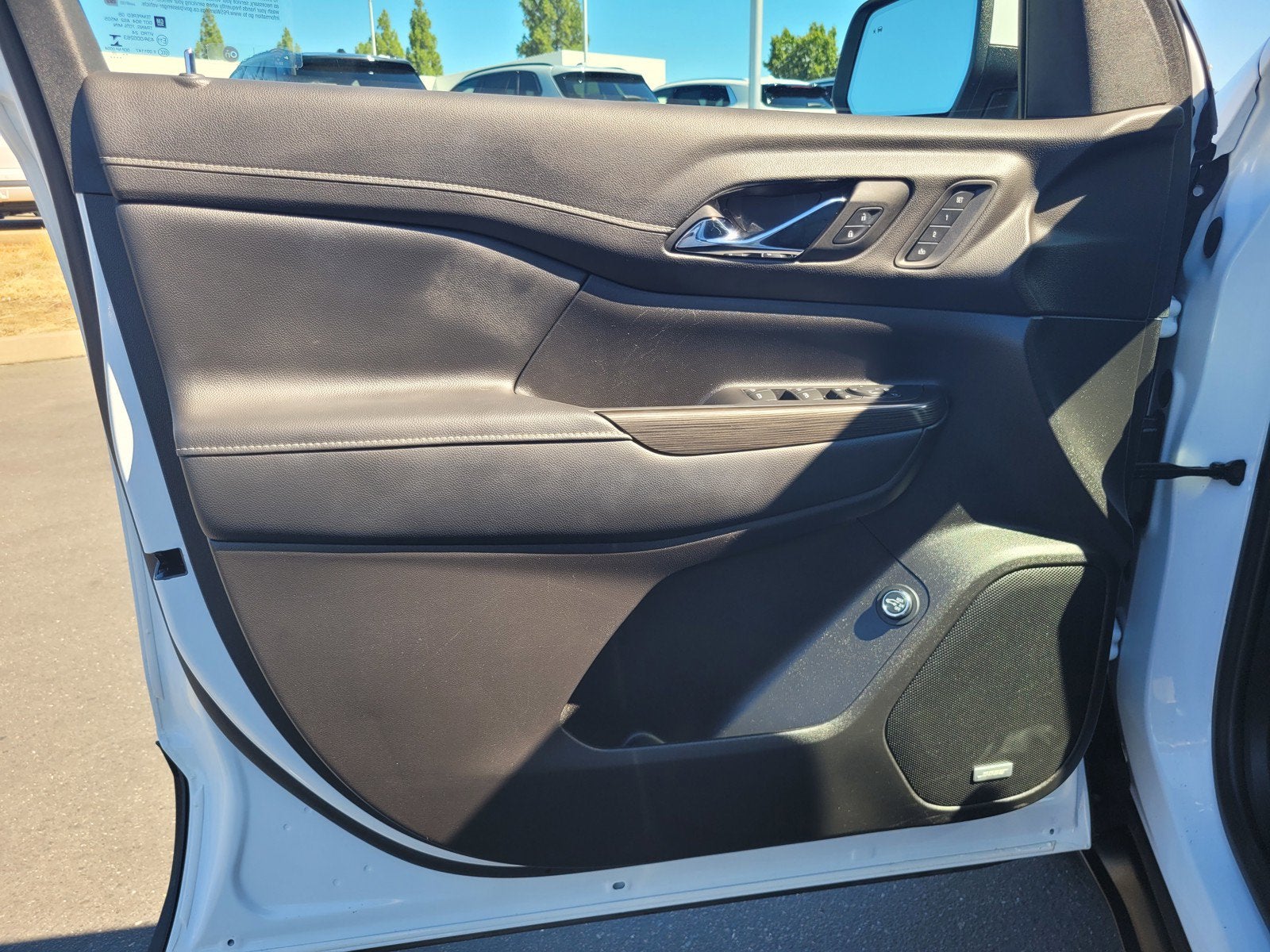 2022 GMC Acadia SLT