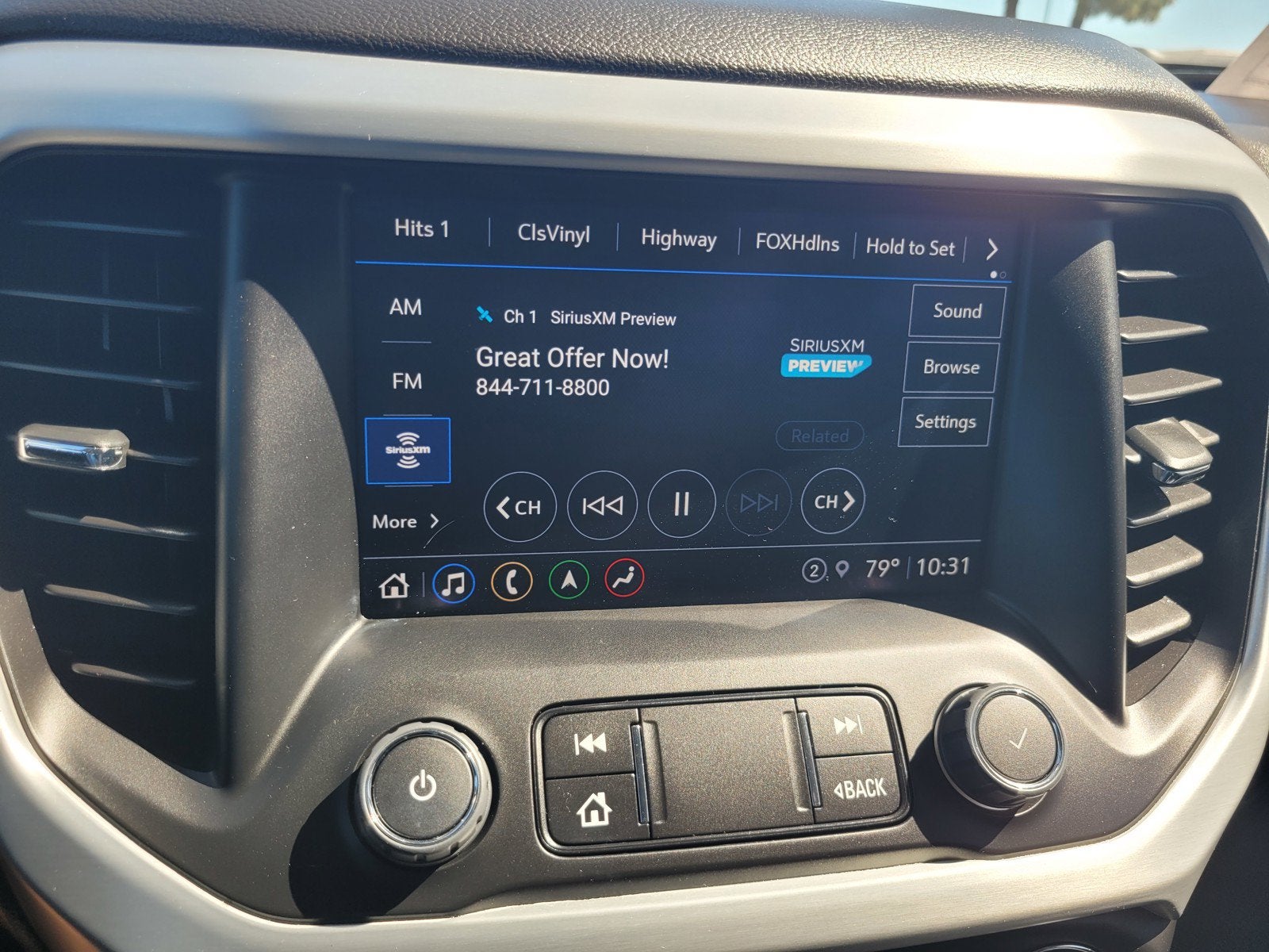 2022 GMC Acadia SLT