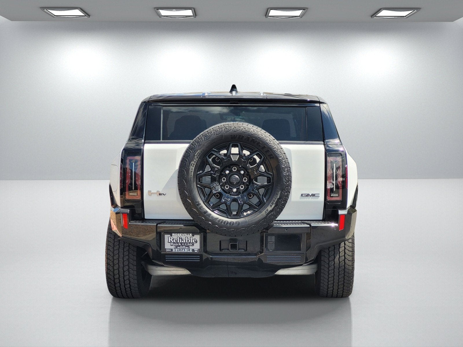 2025 GMC HUMMER EV SUV 2X