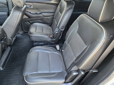 2022 Chevrolet Traverse Premier