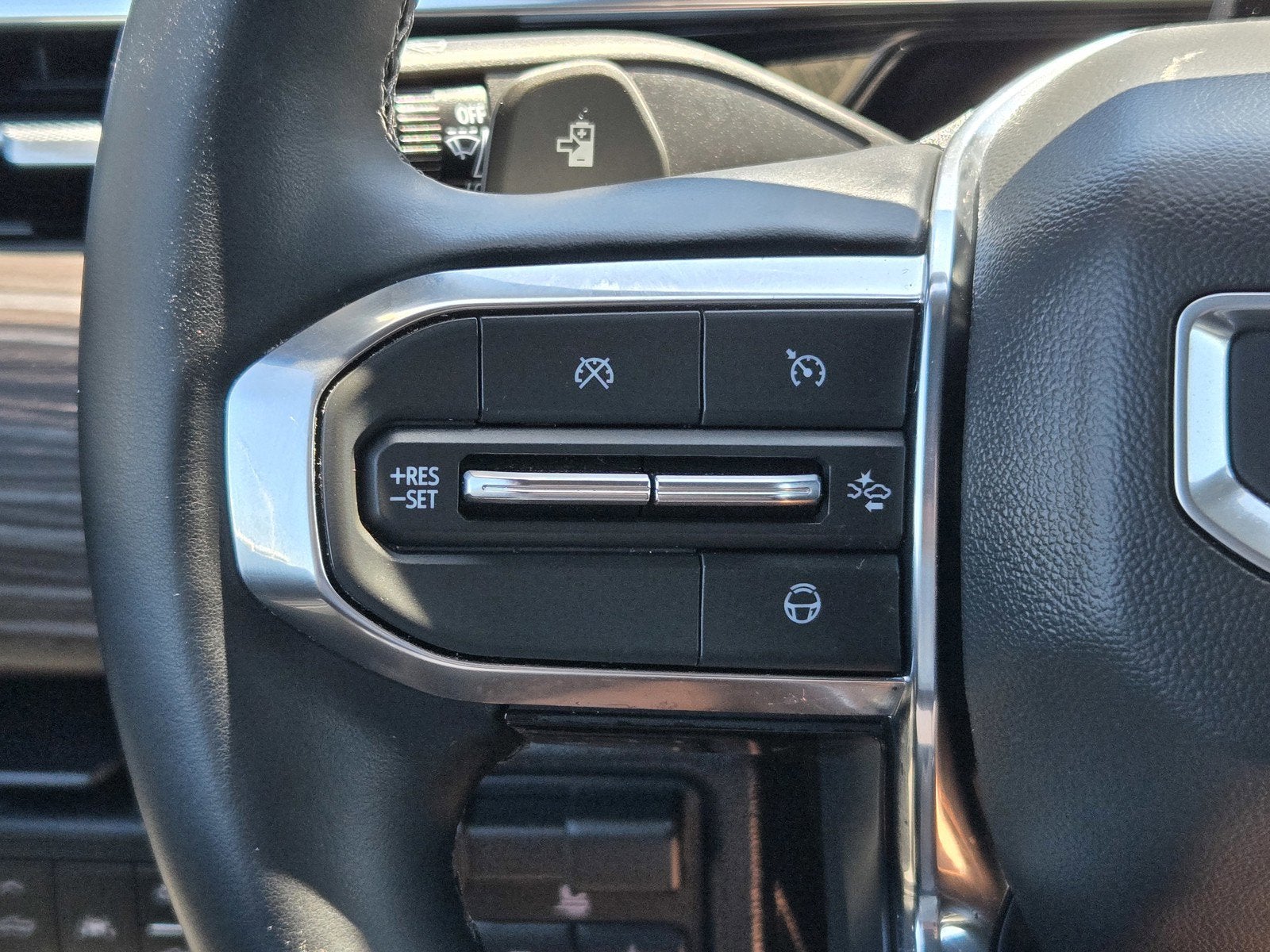 2024 GMC Sierra EV Denali Edition 1