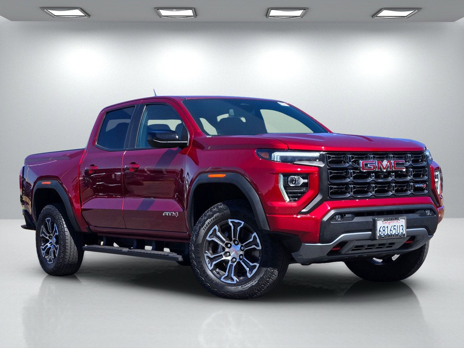 2023 GMC Canyon 4WD AT4 Crew Cab Short Box's photo