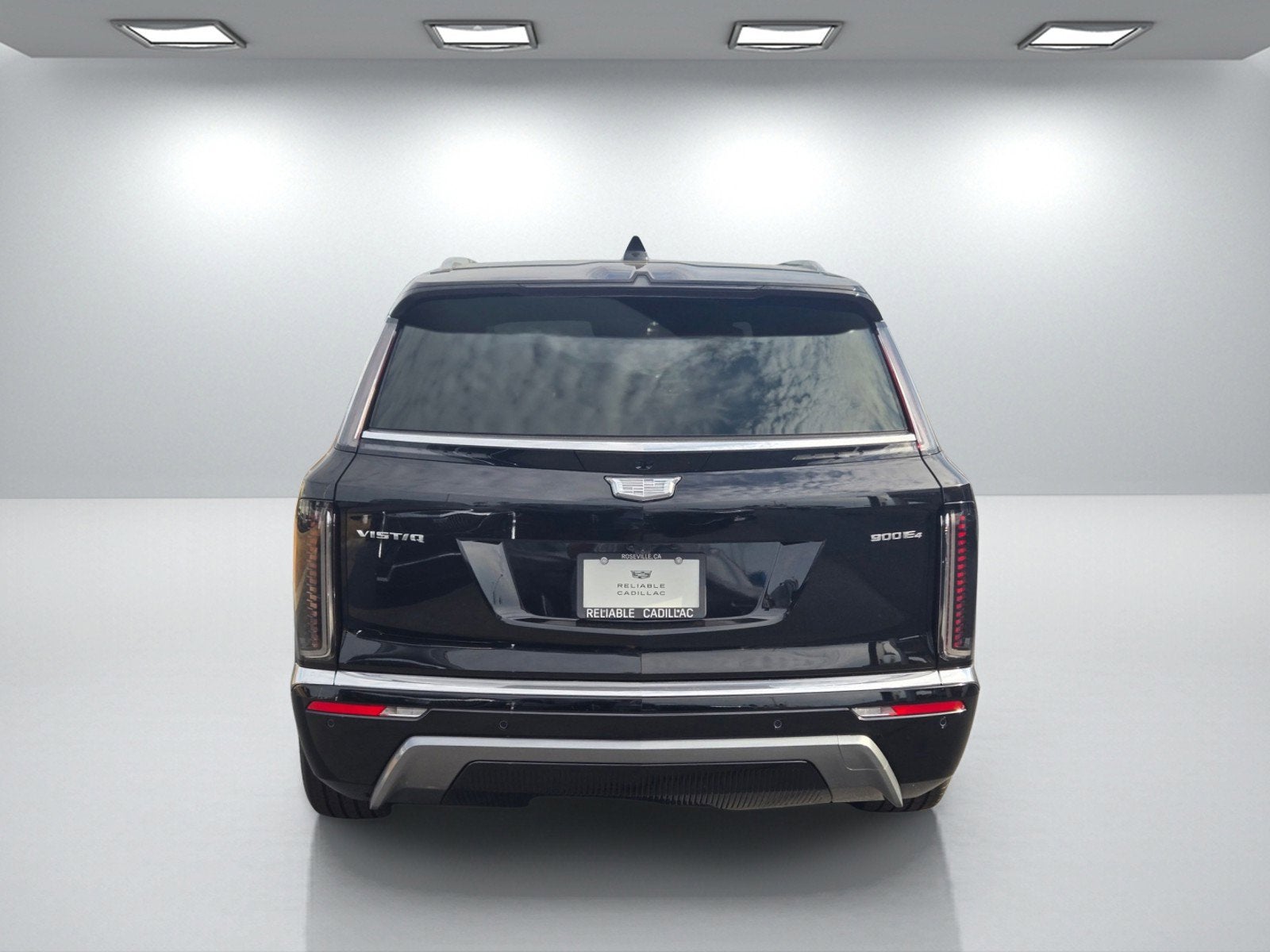 2026 Cadillac VISTIQ Luxury