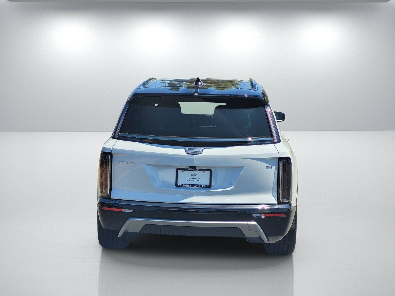 2027 Cadillac VISTIQ Sport