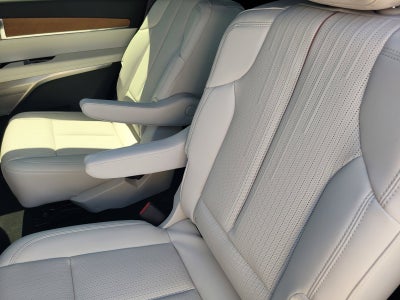 2027 Cadillac VISTIQ Sport