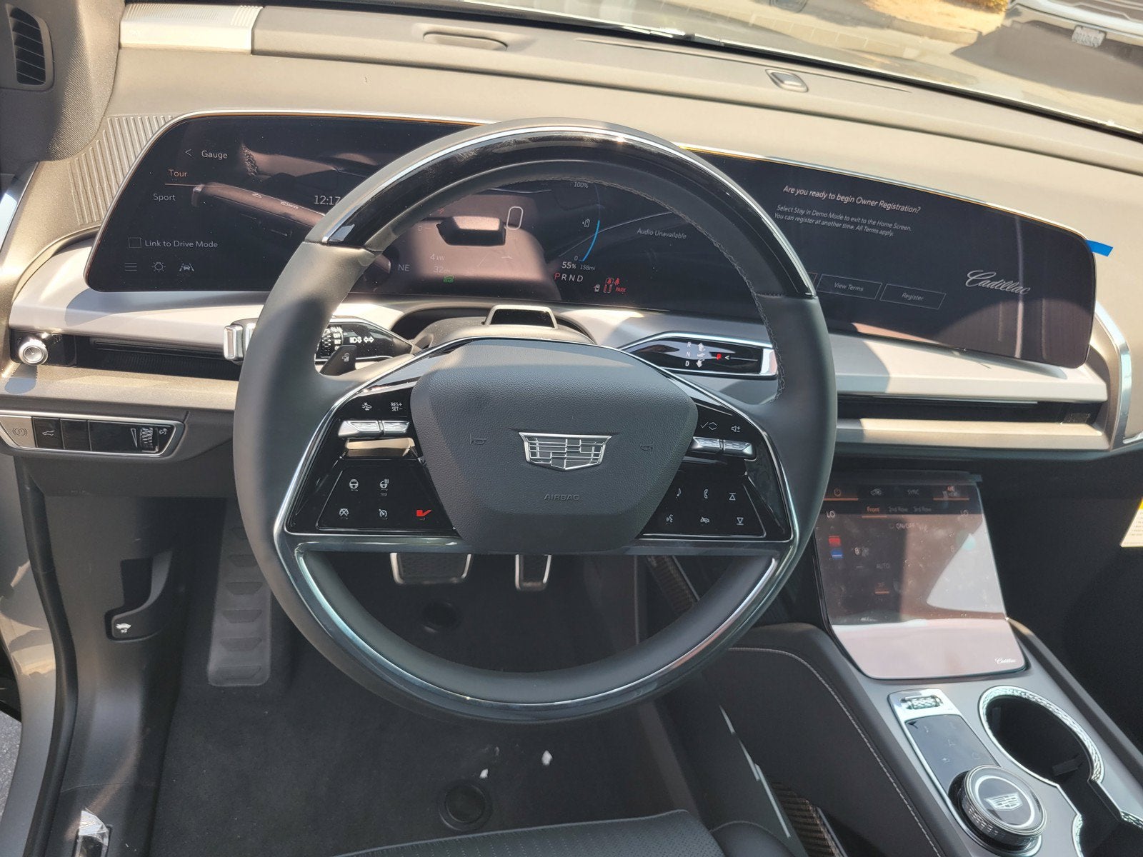 2027 Cadillac VISTIQ Sport