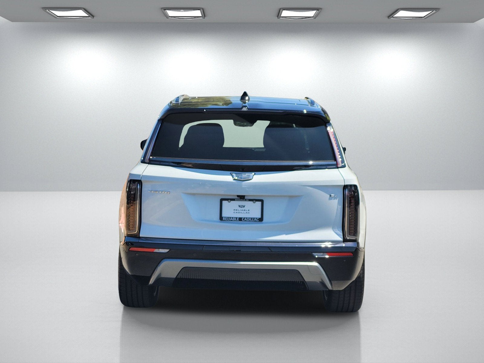 2027 Cadillac VISTIQ Sport