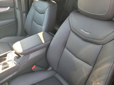 2026 Cadillac XT5 Luxury