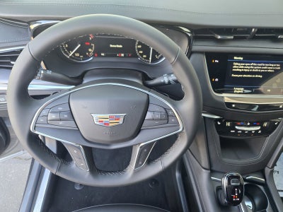 2026 Cadillac XT5 Luxury
