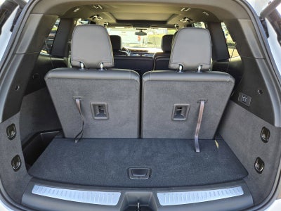 2025 Cadillac XT6 Luxury