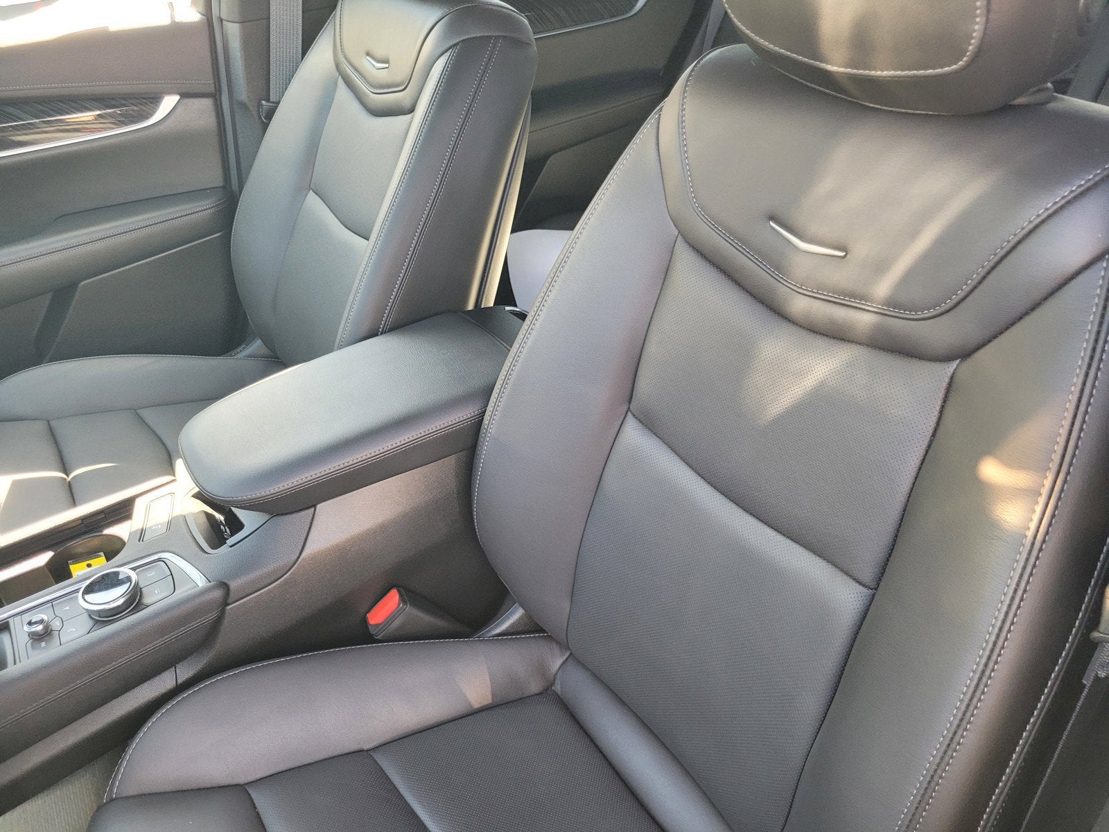 2023 Cadillac XT6 AWD Premium Luxury