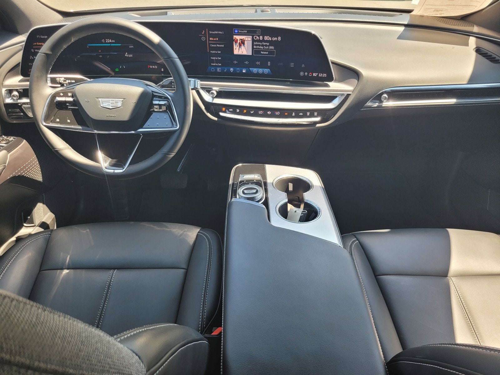 2024 Cadillac LYRIQ Tech