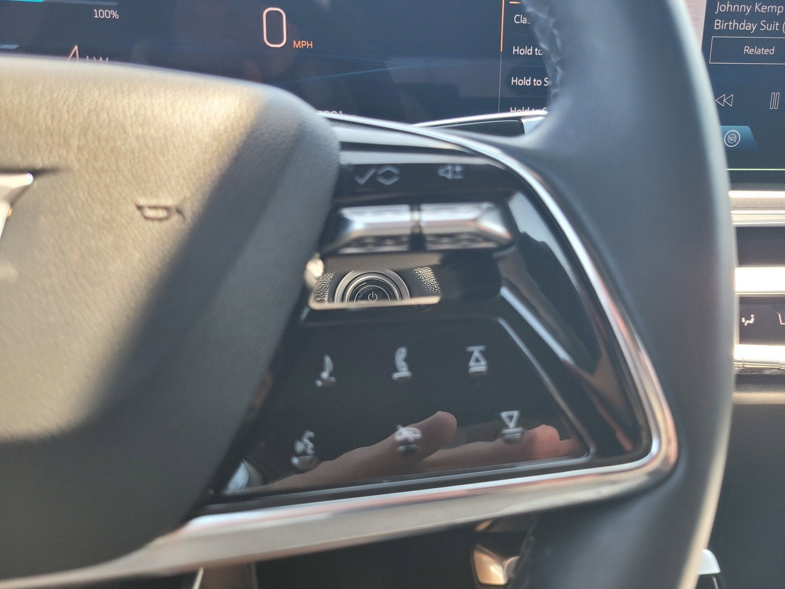 2024 Cadillac LYRIQ Tech