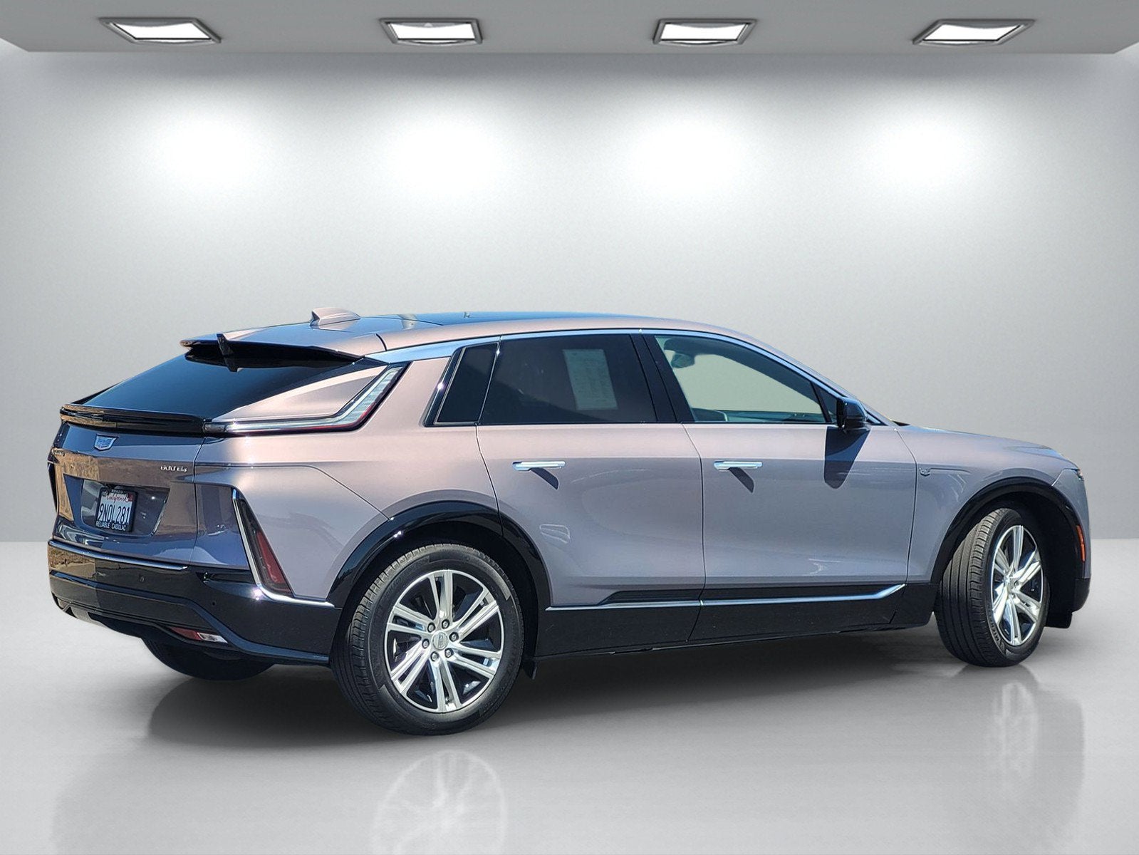 2024 Cadillac LYRIQ Tech
