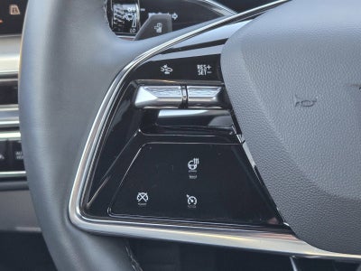 2025 Cadillac LYRIQ Luxury 1