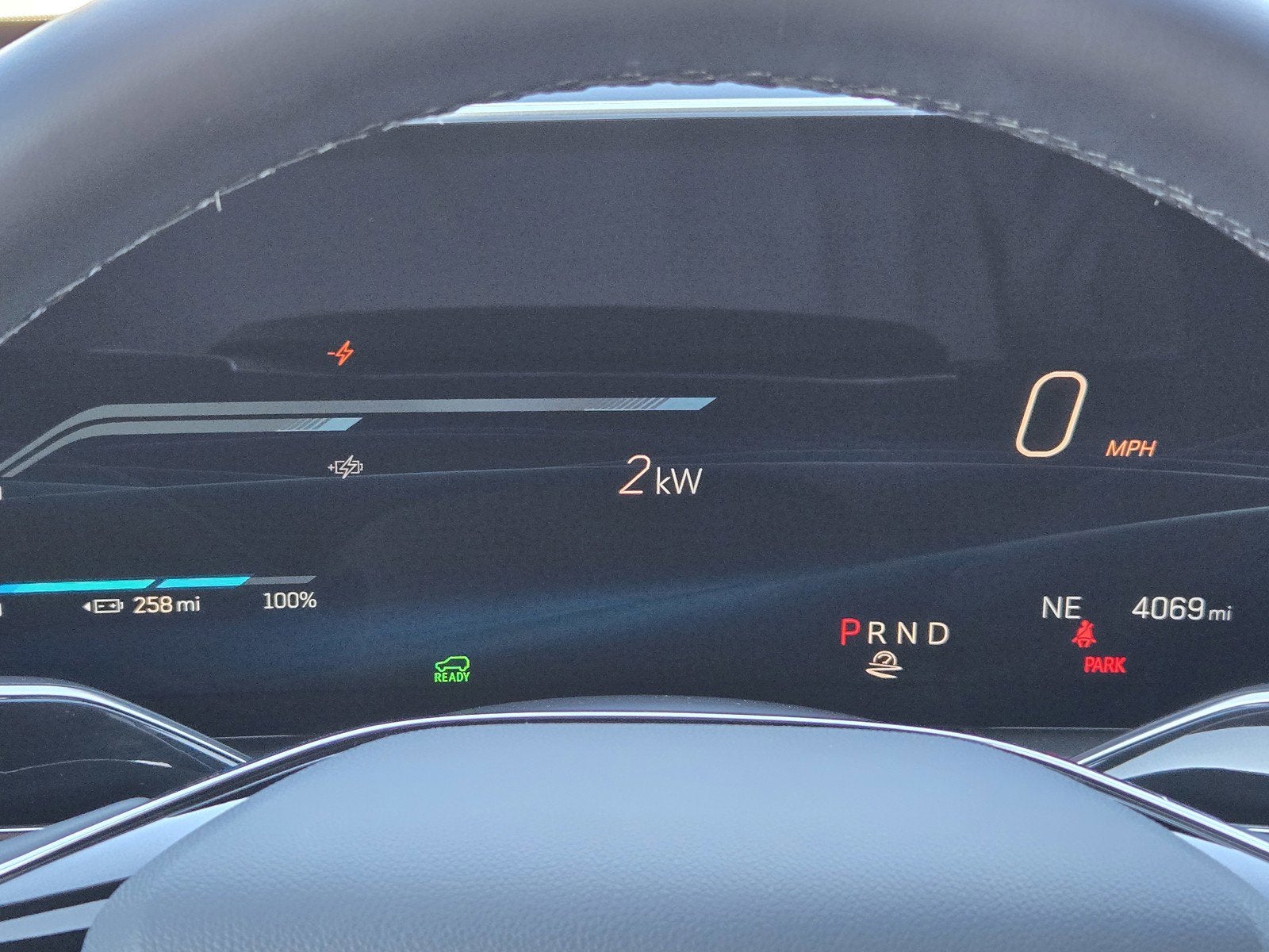 2025 Cadillac LYRIQ Luxury 1