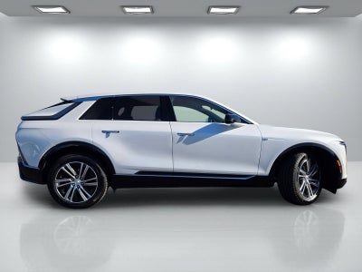 2025 Cadillac LYRIQ Luxury 1