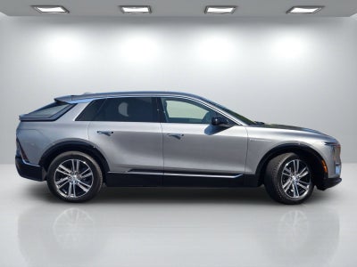 2025 Cadillac LYRIQ Luxury 1