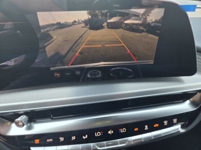 2025 Cadillac LYRIQ Luxury 1