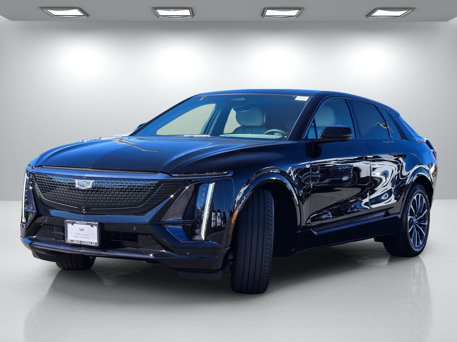 2024 Cadillac LYRIQ Sport 1