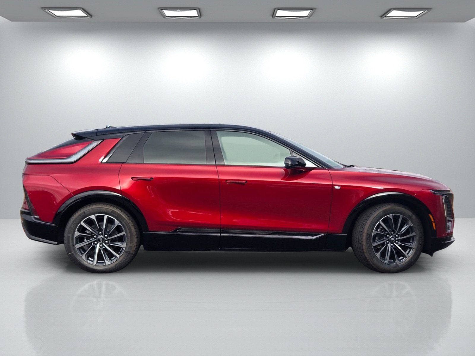 2025 Cadillac LYRIQ Sport 1