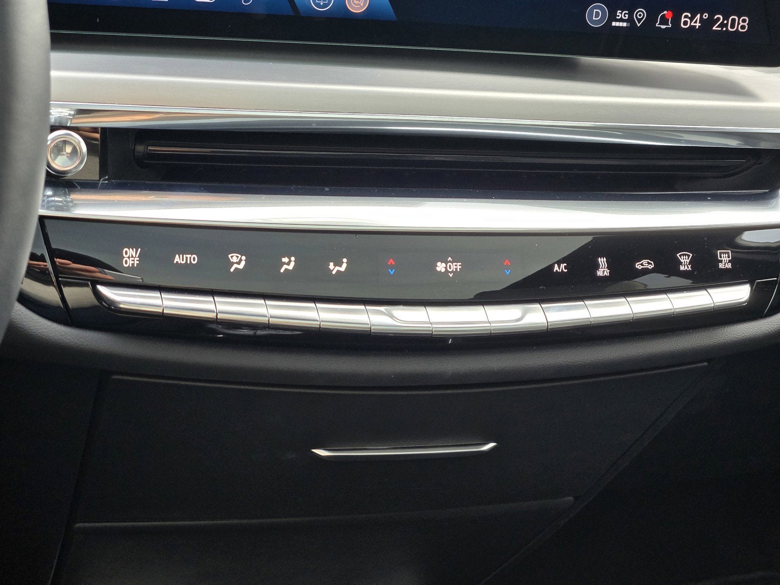 2025 Cadillac LYRIQ Sport 1