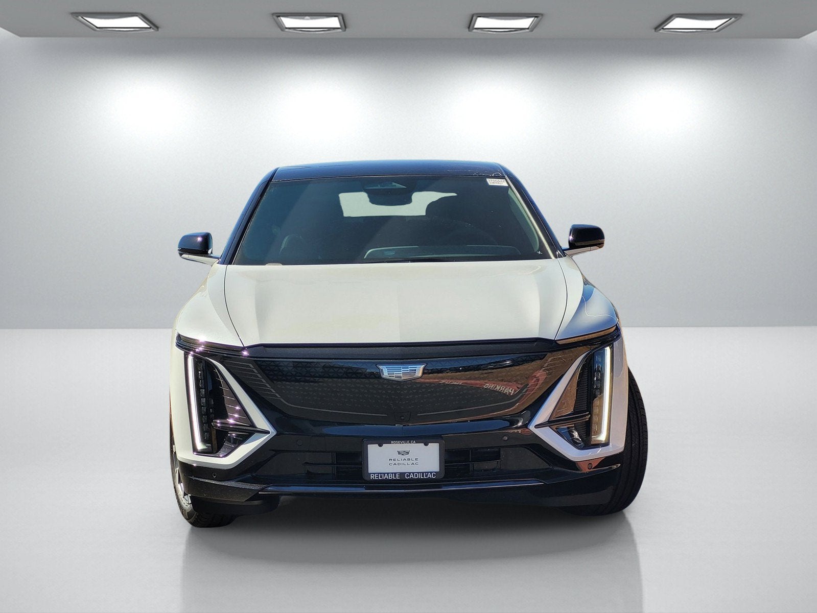 2027 Cadillac LYRIQ Sport