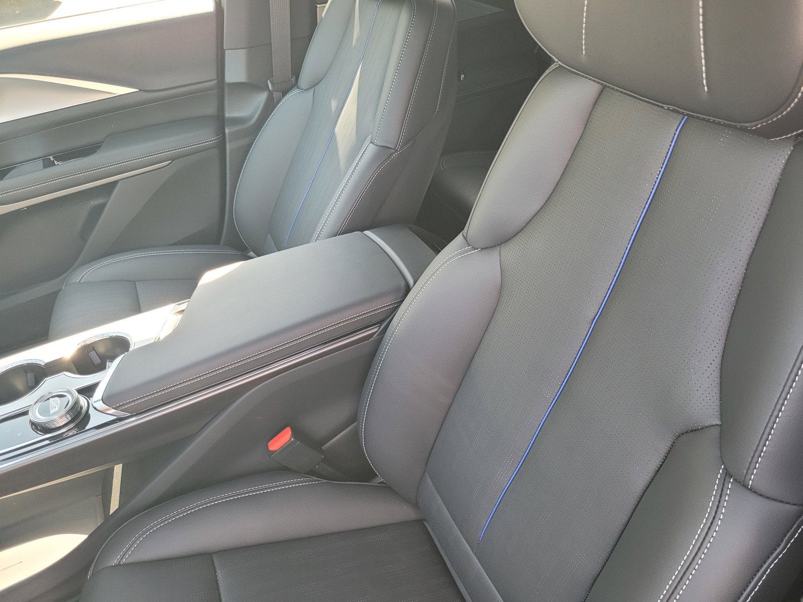 2027 Cadillac LYRIQ Sport