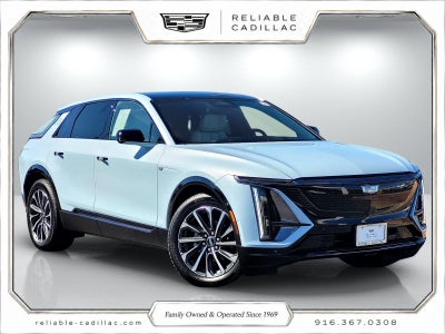 2025 Cadillac LYRIQ Sport 1