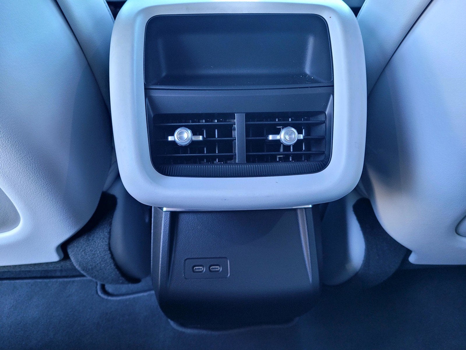 2025 Cadillac LYRIQ Sport 1
