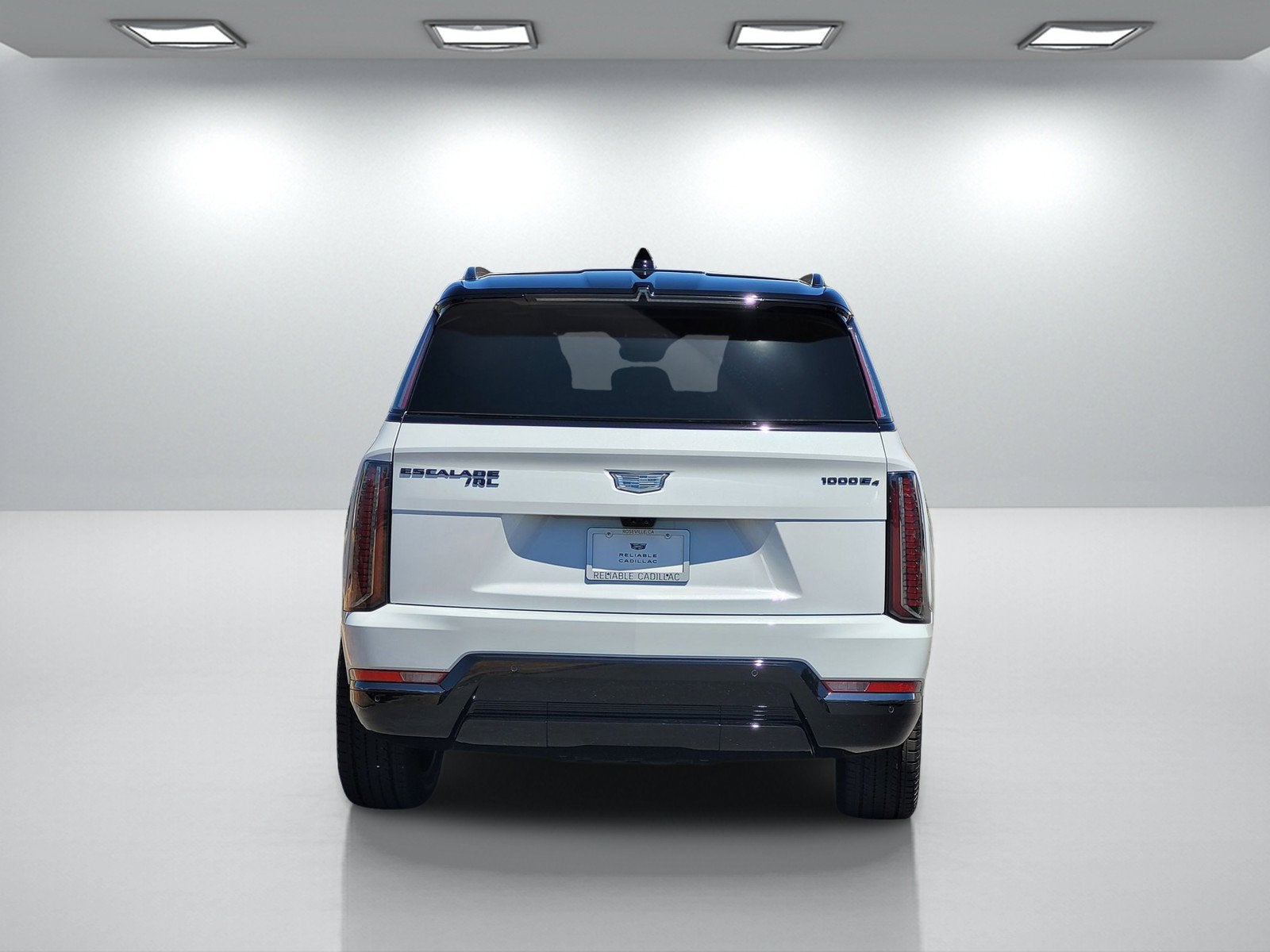2026 Cadillac ESCALADE IQL Sport