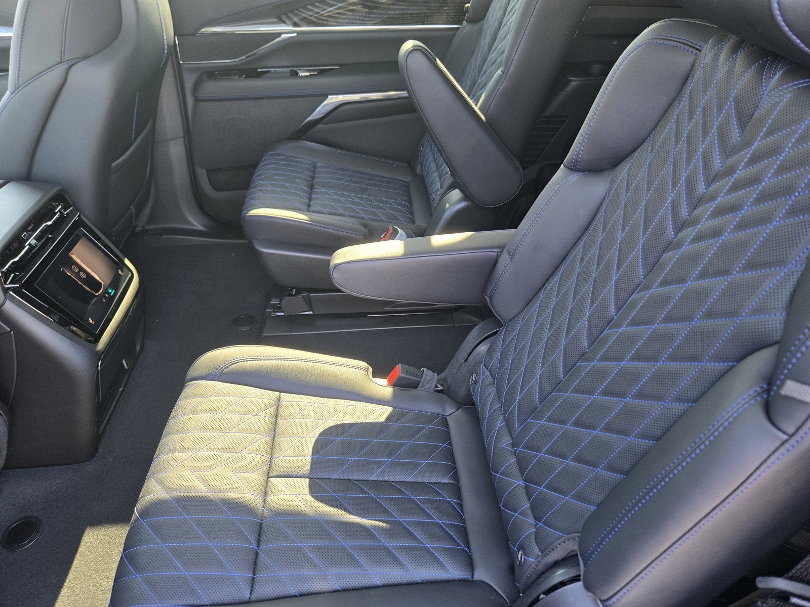 2026 Cadillac ESCALADE IQ Luxury