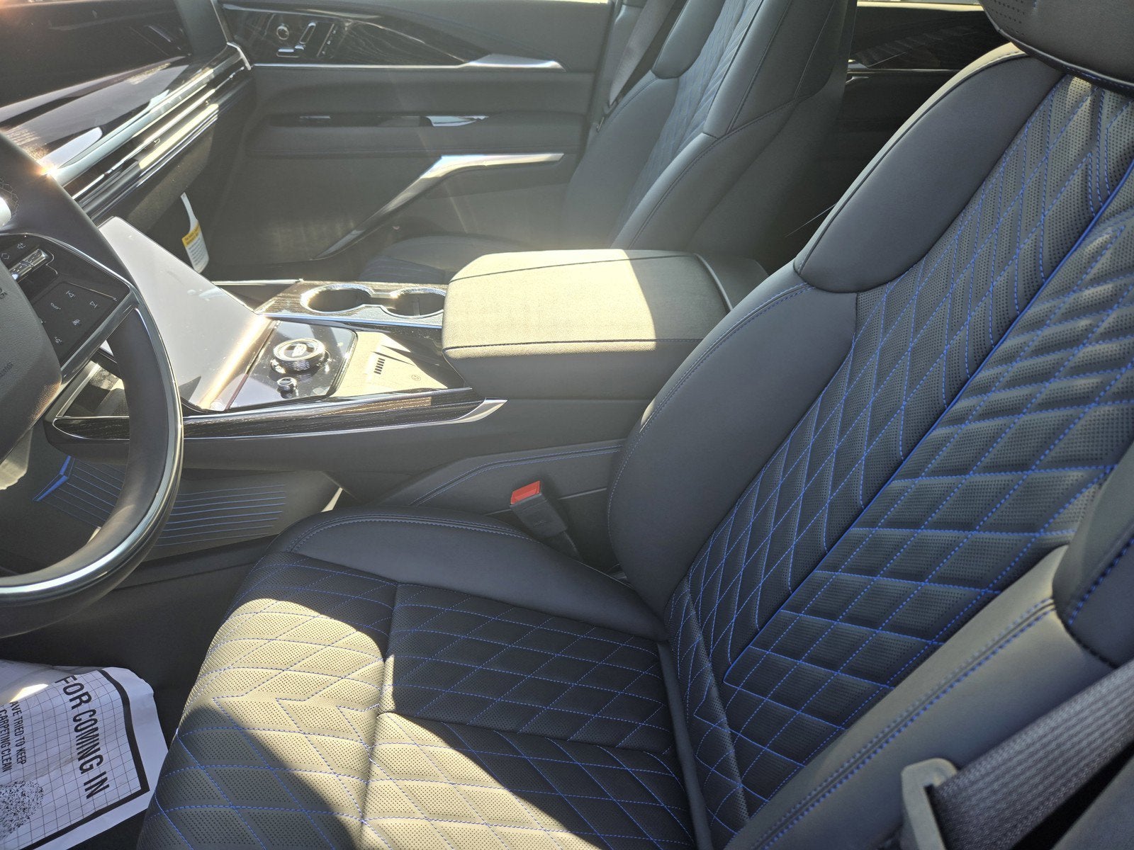 2026 Cadillac ESCALADE IQ Luxury