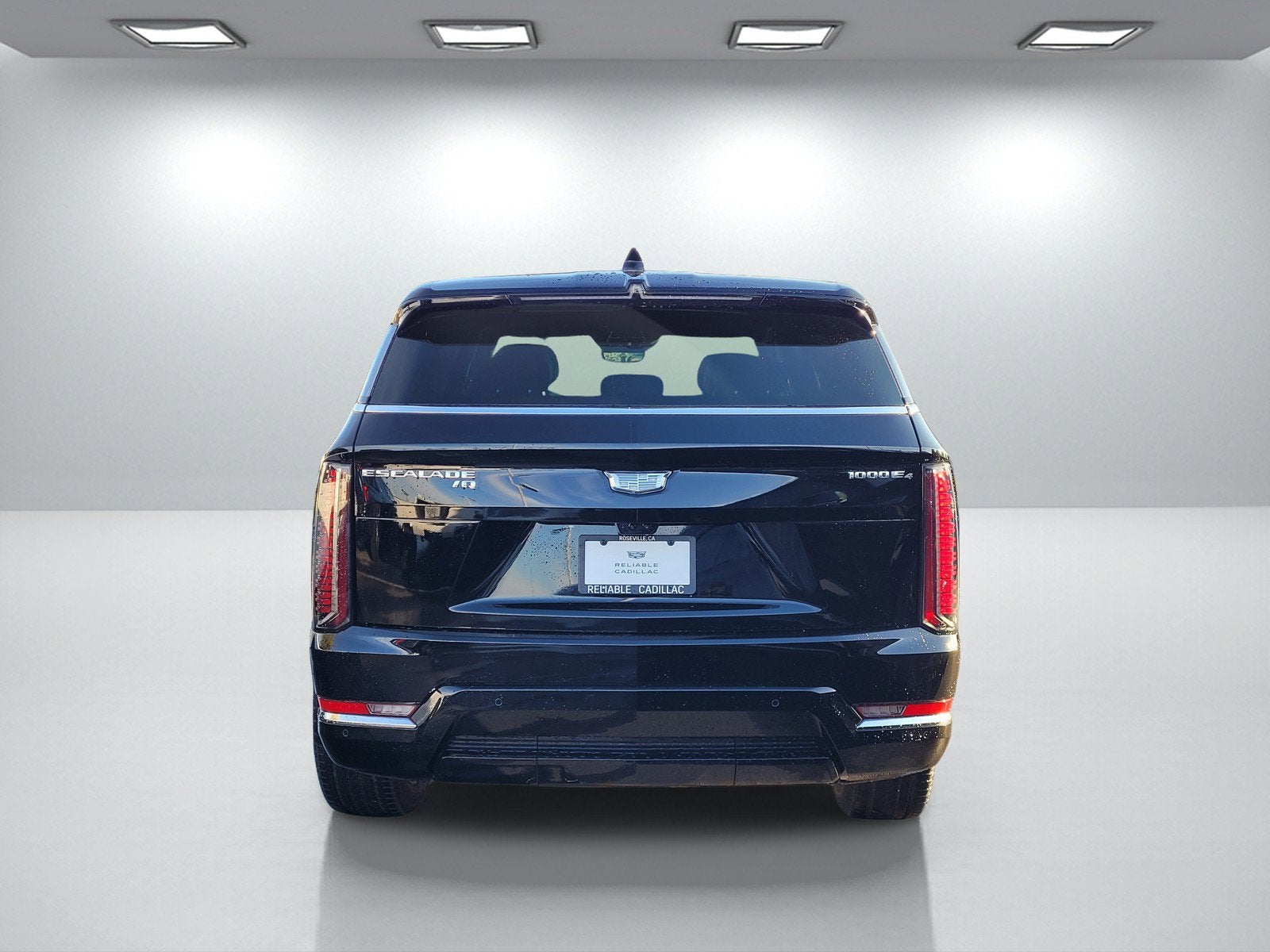 2025 Cadillac ESCALADE IQ Luxury 2