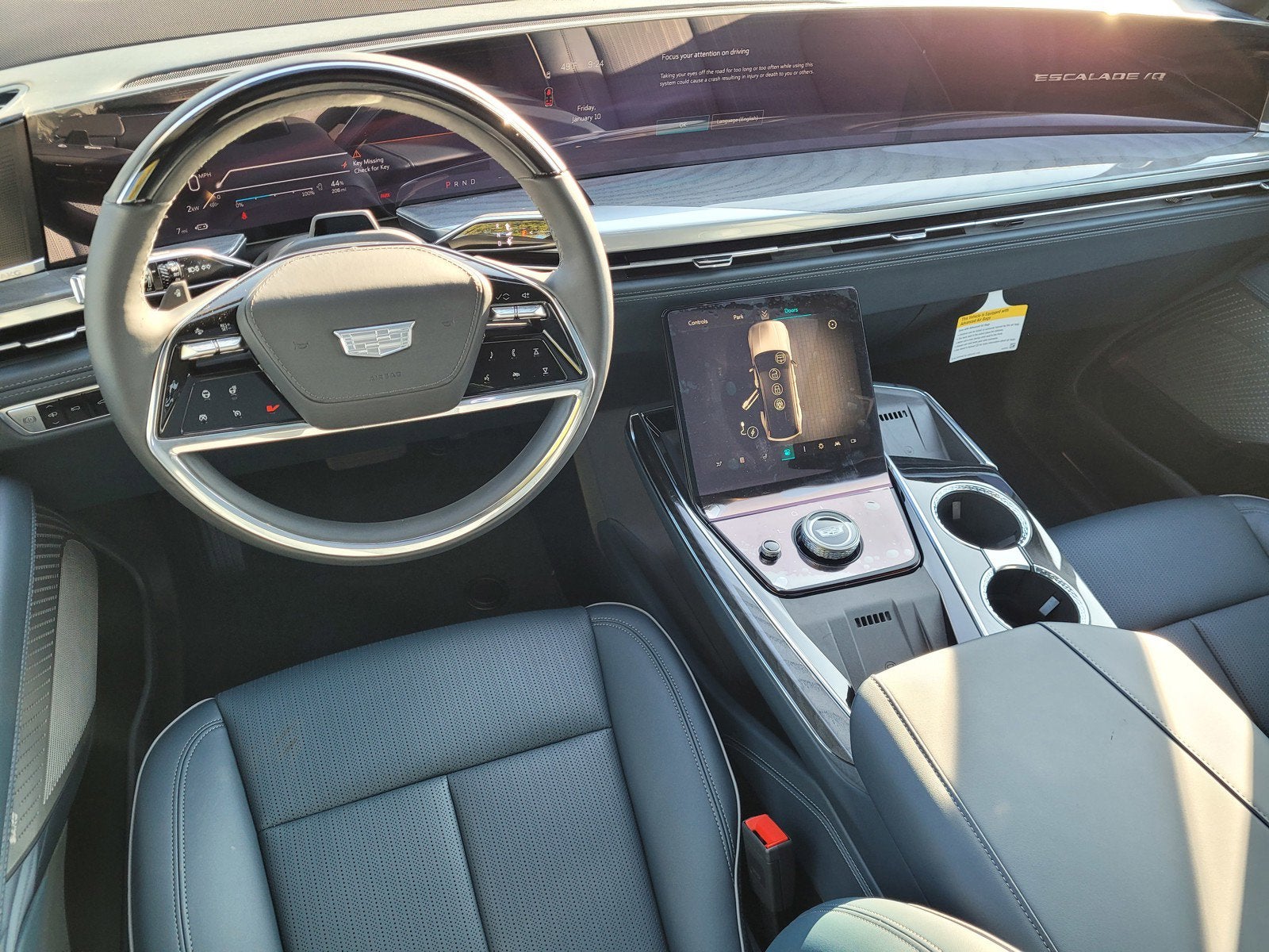 2025 Cadillac ESCALADE IQ Luxury 2