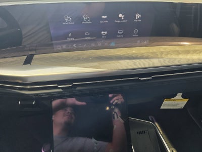 2025 Cadillac ESCALADE IQ Sport 2