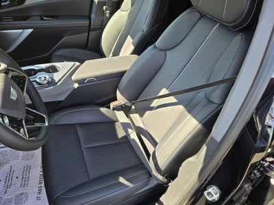 2026 Cadillac OPTIQ Premium Luxury