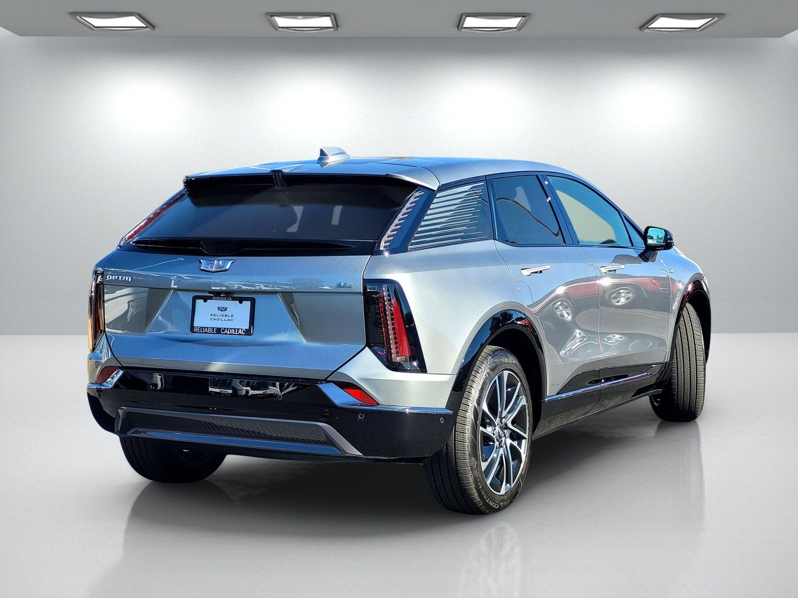 2027 Cadillac OPTIQ Sport