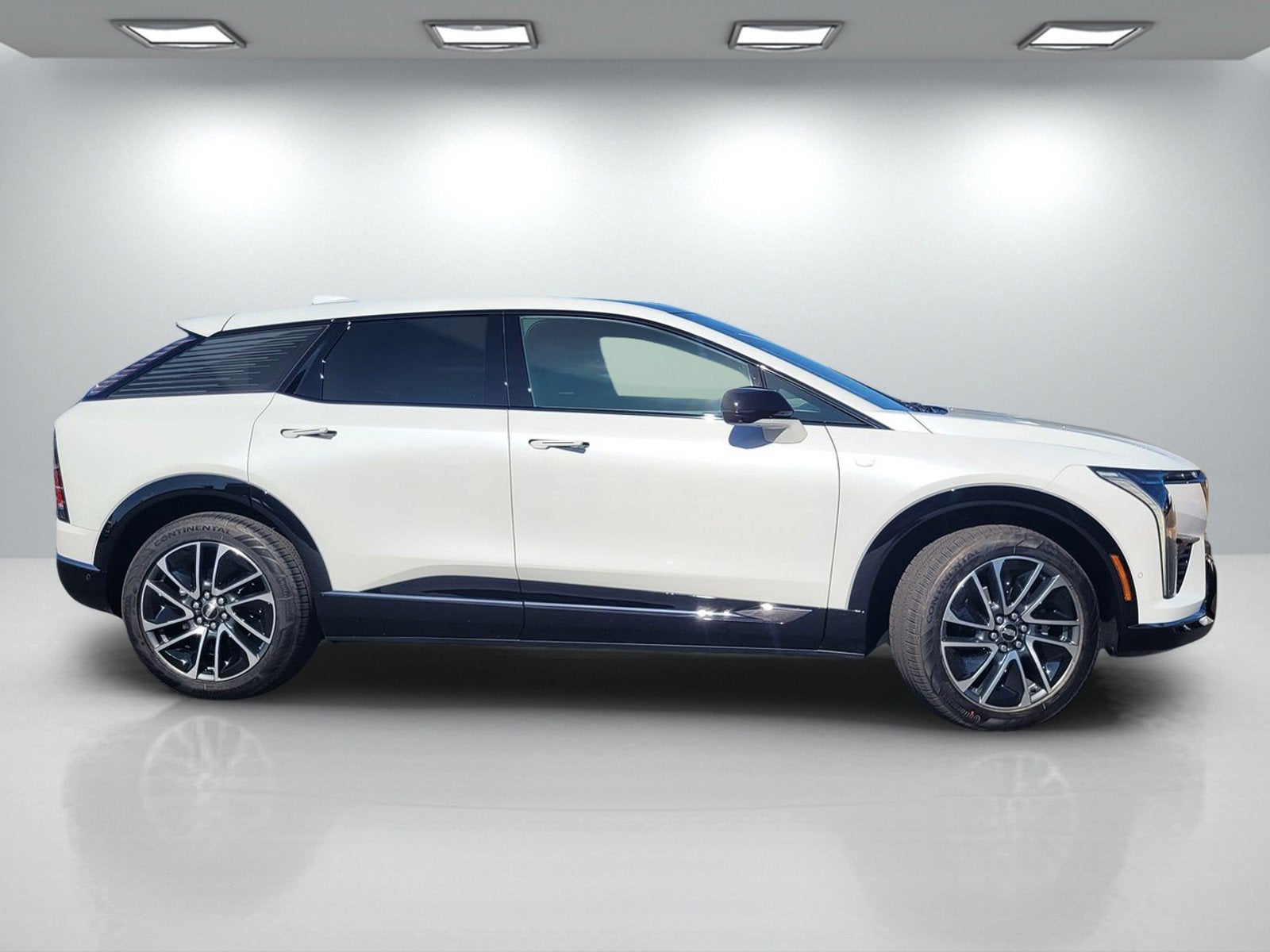 2027 Cadillac OPTIQ Sport