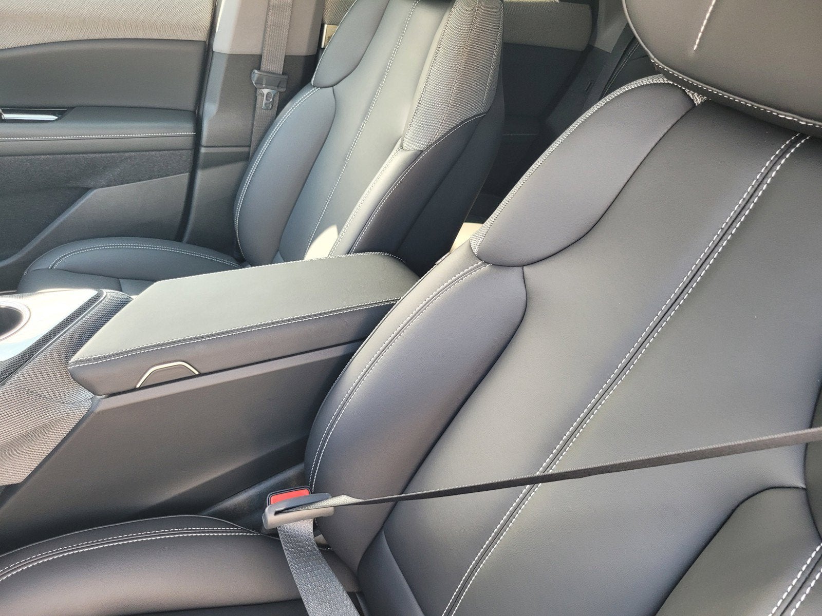 2027 Cadillac OPTIQ Sport