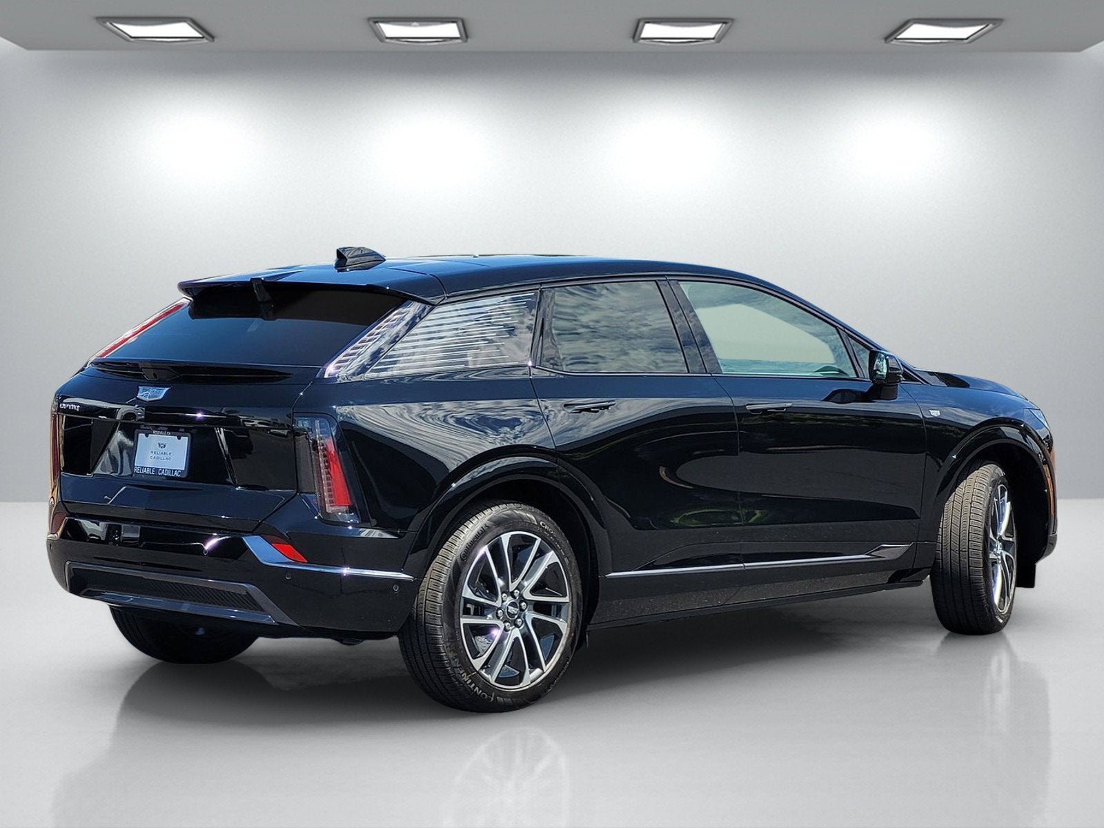 2027 Cadillac OPTIQ Sport