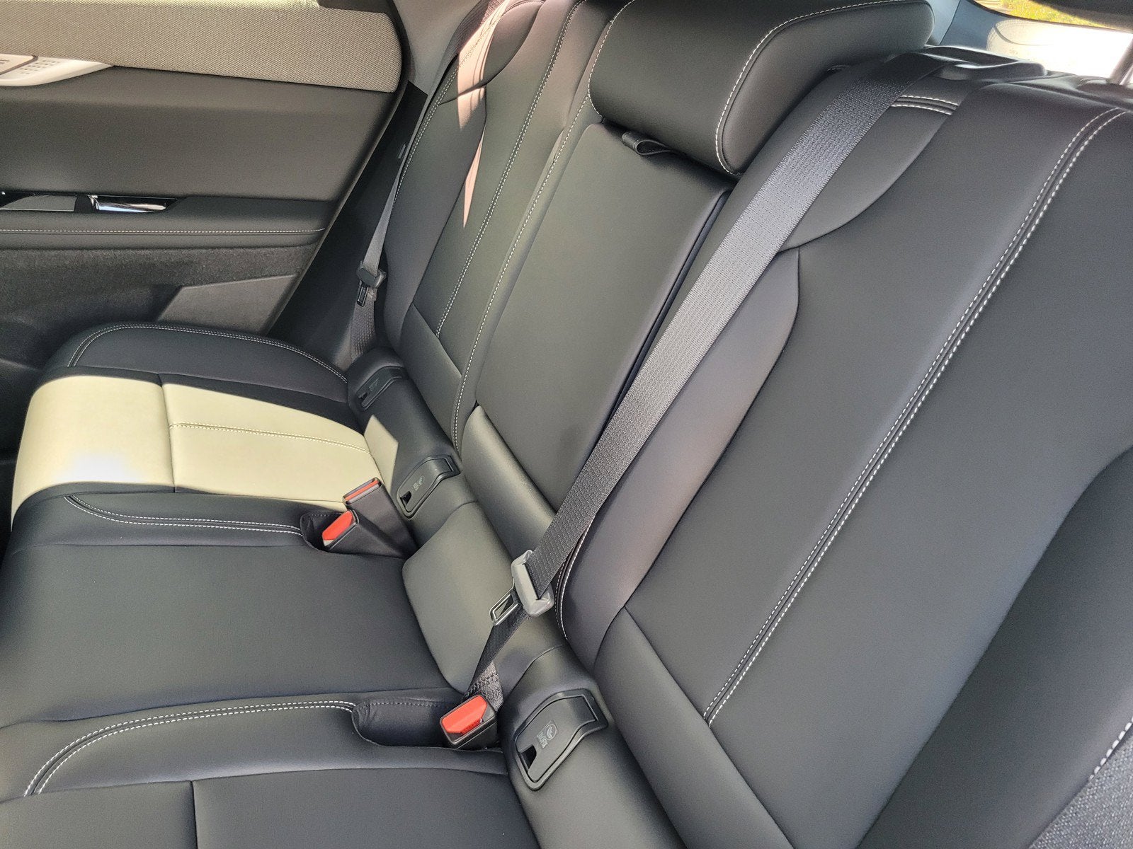 2027 Cadillac OPTIQ Sport