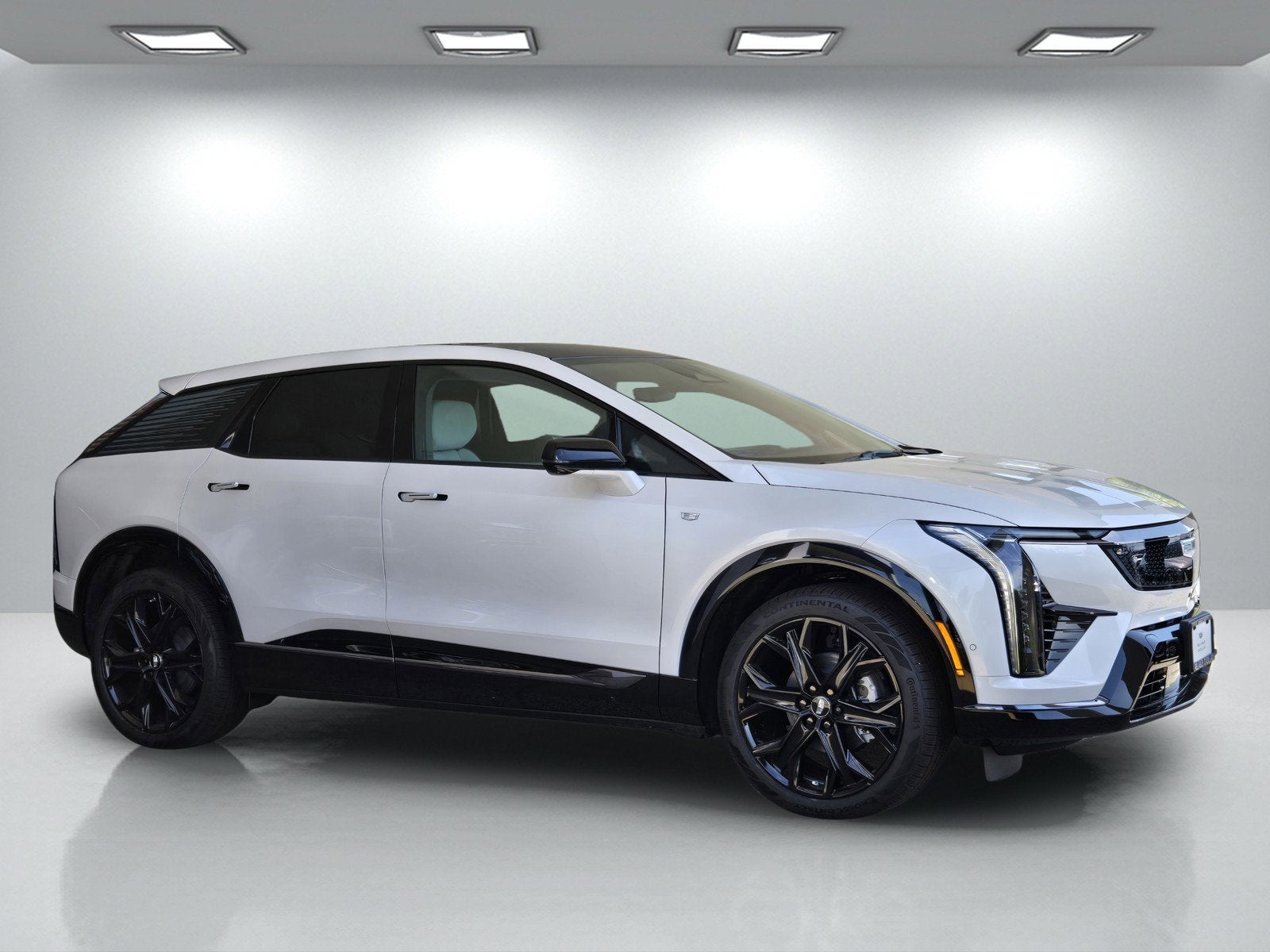 2025 Cadillac OPTIQ Sport 1