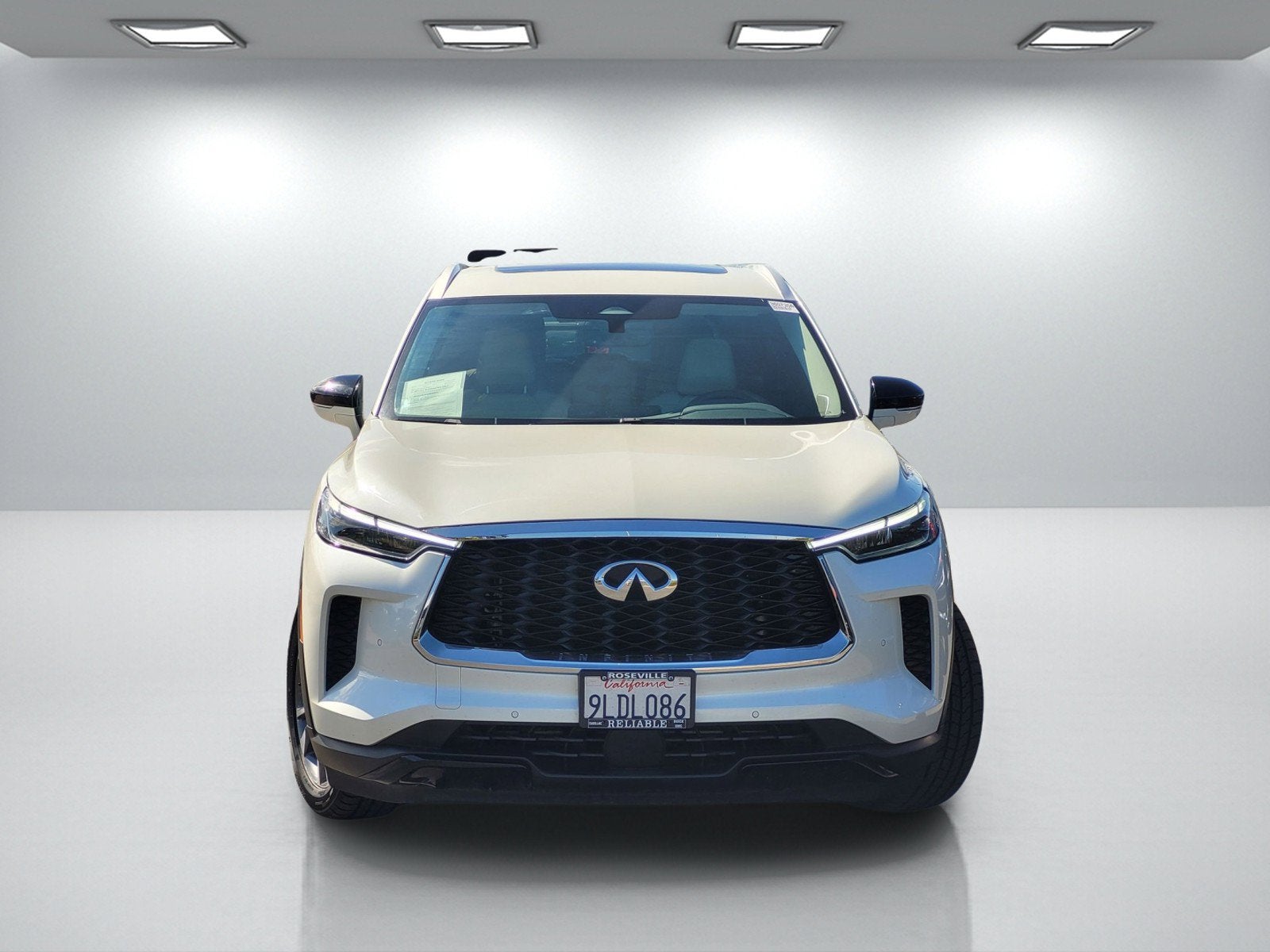 2024 INFINITI QX60 LUXE