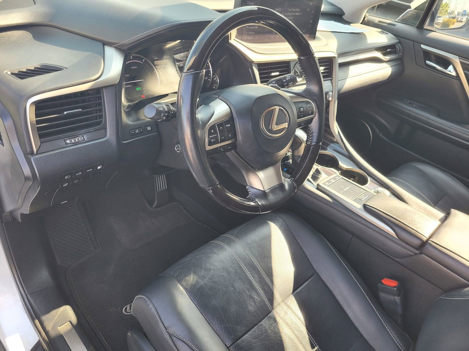 2022 Lexus RX RX 450hL Luxury