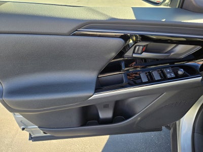 2024 Toyota bZ4X XLE