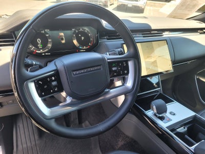 2025 Land Rover Range Rover SE